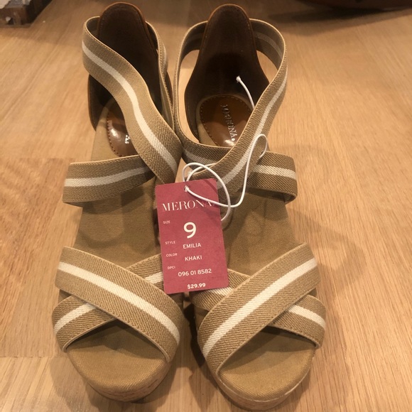 Merona Wedge Shoes - Picture 3 of 5